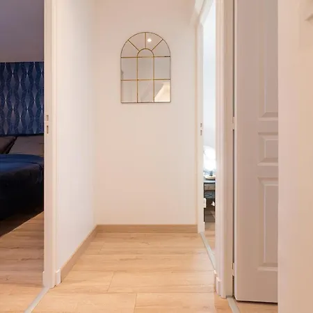 La maison étoilée de Charleville-Mézières**** Hébergement de vacances